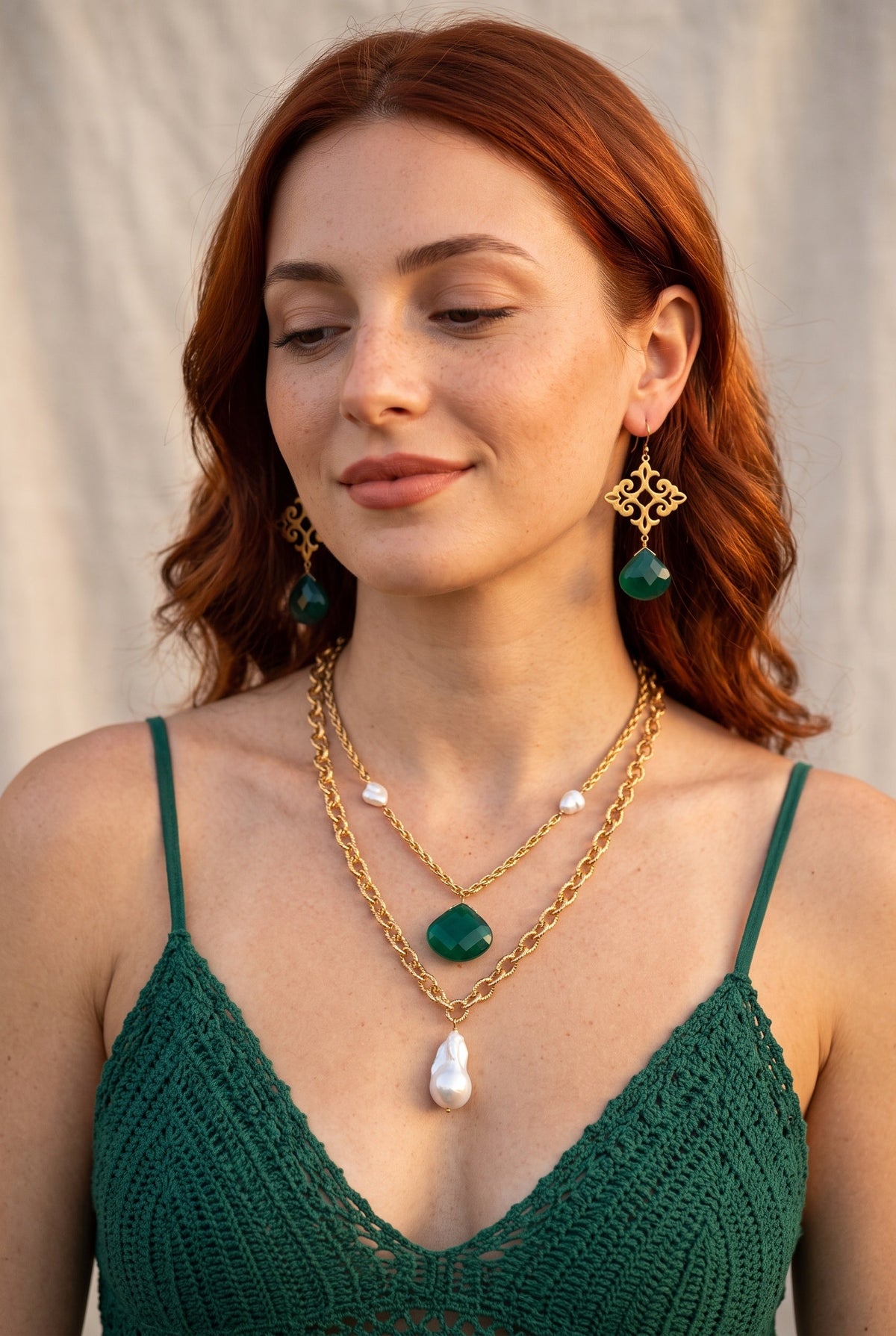 Haritamani Haar – model shot close-up, layered necklace detail